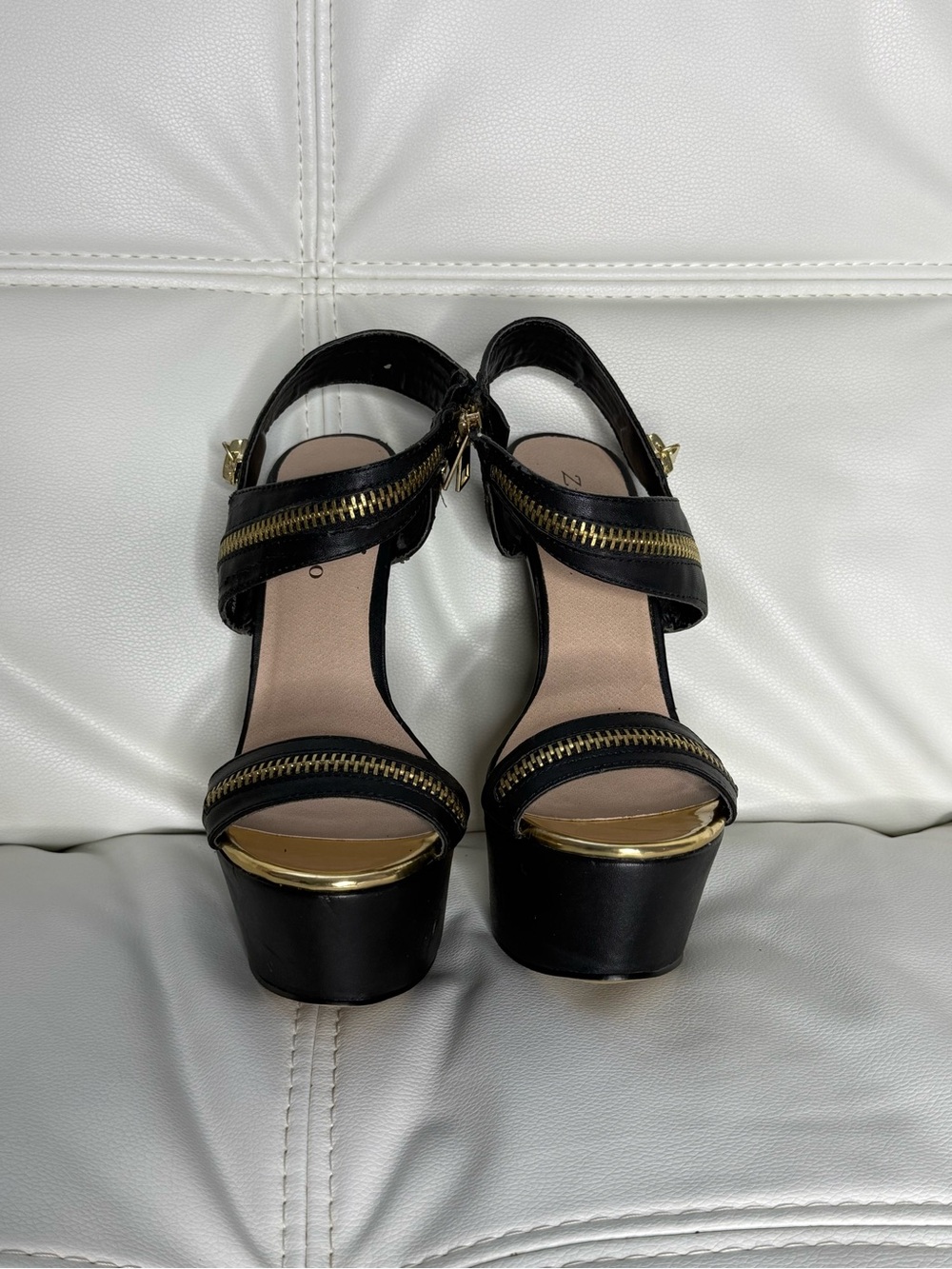 Zigi Soho Black Platform Sandals with Gold Zip Accents - Picture 2 of 9